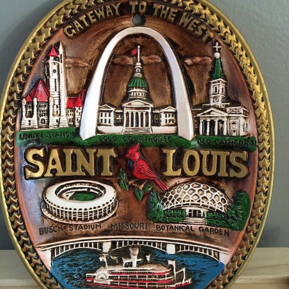 Vintage Saint Louis Missouri Gateway to West Collectible Plate Wall Hang - Picture 2 of 4